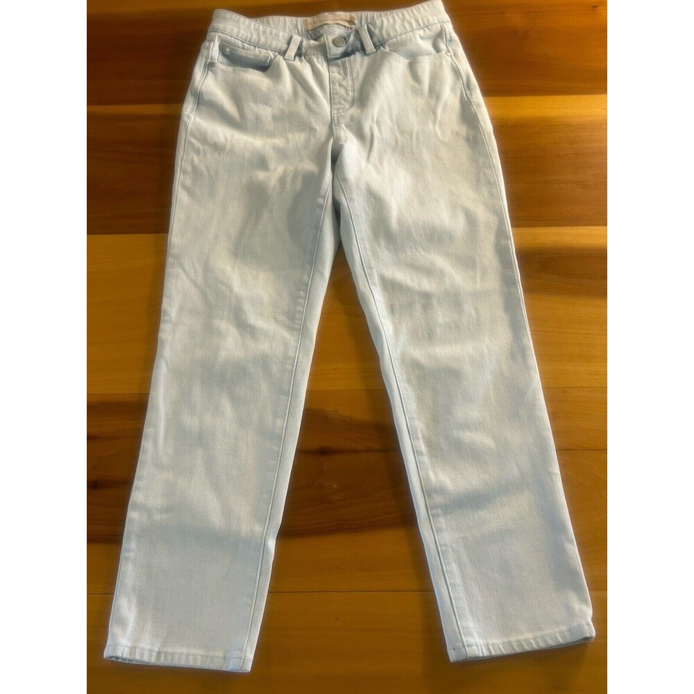 Soft Surroundings Women’s Jeans. PM. Light Wash. Mid Rise. 30 Inch Waist